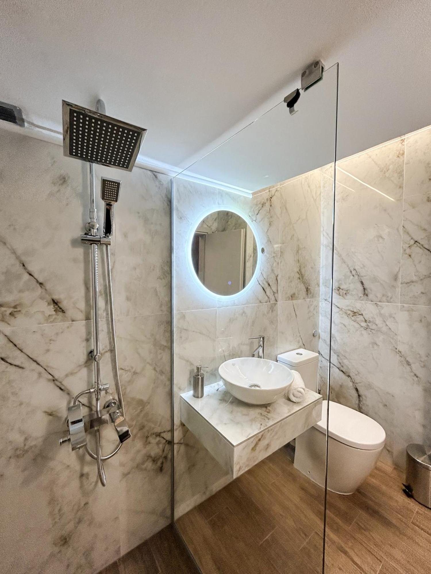 Hyperion Premium Apartment *